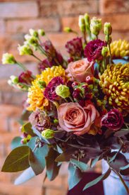 Bestel een klassiek boeket bloemen bij Happy Flower Noordwijkerhout.